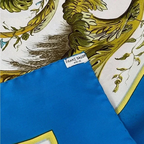 Rare Vintage Hermes Scarf "Ceres" Silk Twill Carre 1967 F. Faconnet - Picture 12 of 12